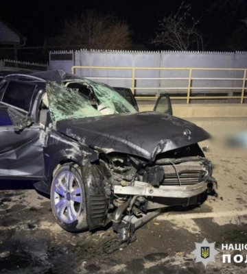 На Одещині 19-річний нетверезий водій легковика Mercedes скоїв смертельну ДТП
