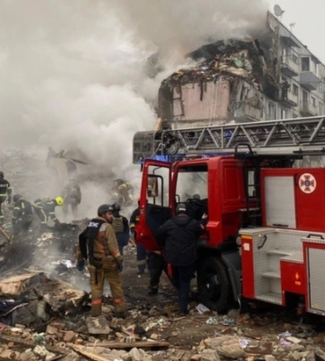 Попало в мою квартиру, ее уже нет, – житель дома в Полтаве о моменте удара