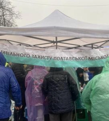 На місці влучання, у Полтаві працює оперативний штаб