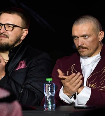 Промоутер Усика рассказал, кого видит возможным соперником своего подопечного