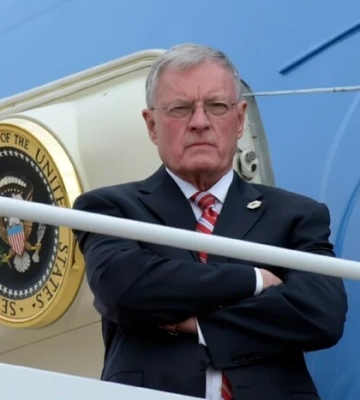 США прагнуть щоб Україна до кінця 2025 року провела президентські та парламентські вибори, - Reuters