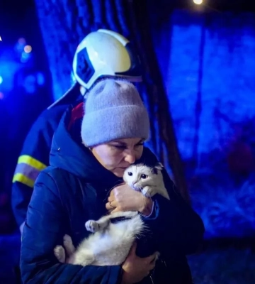 В Шевченковском районе столицы произошел пожар, спасены пять человек, из которых трое детей