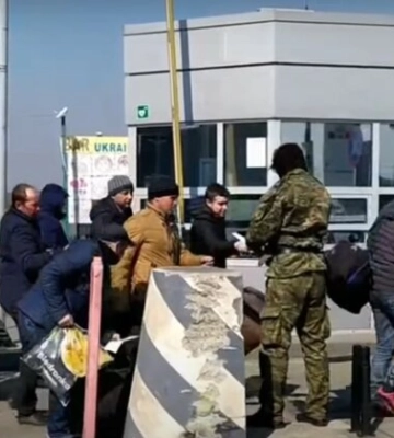7,5 лет тюрьмы за $6000: 19-летний буковинец переправлял уклонистов в Молдову