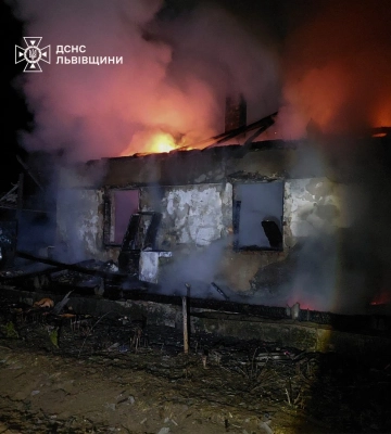 На Львівщині внаслідок пожежі у будинку загинула сім&#039;я