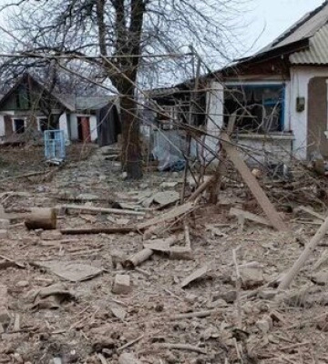 Доба на Донеччині: окупанти вбили у Покровську людину. Від обстрілів постраждали 10 населених пунктів. ФОТОрепортаж