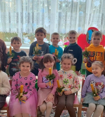 Діти допомагають захисникам: у школі Франківська зібрали понад 20 тисяч гривень для ЗСУ