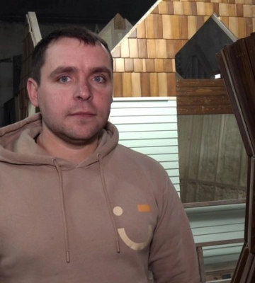 «Власна справа»: подружжя на Волині заснувало бізнес з виробництва авторських дитячих майданчиків