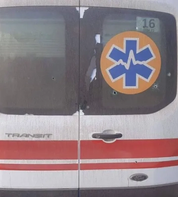 Росіяни атакували дронами багатоповерхівку та автомобіль &quot;швидкої&quot; в Херсонській області