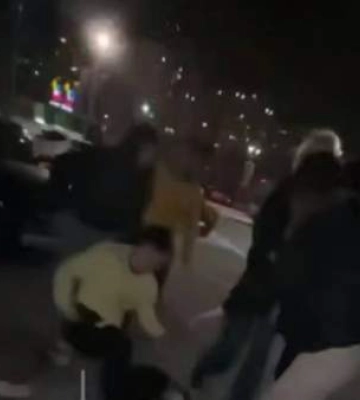 Бійка між неповнолітніми у Києві: поліція встановлює обставини