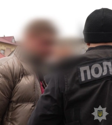 Житель Одещини організував незаконне переправлення чоловіків через державний кордон