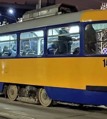 П'яний в'їхав у трамвай: у Дніпрі піймали п'ятикратного порушника