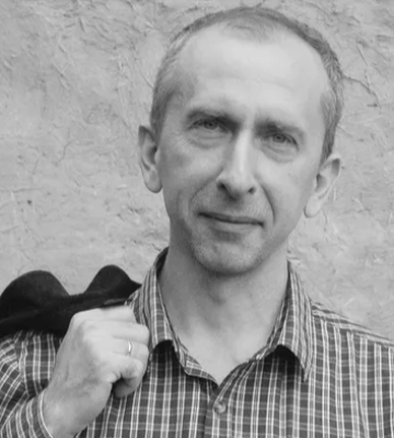 Жив та працював у Луцьку: пішов у засвіти письменник та журналіст Олег Поляков