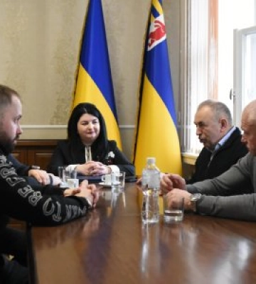 У Закарпатській обласній раді подякували благодійникам за підтримку краю