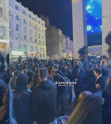 После драки у ТРЦ «Никольский» полиция усилила патрулирование Харькова (видео)