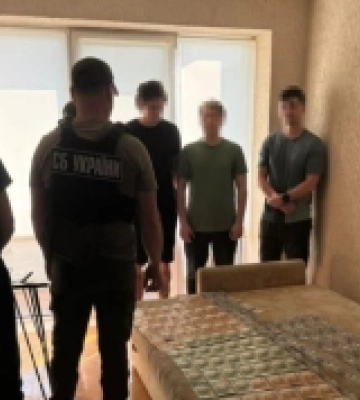 Чоловіки з Ужгородщини незаконно переправляли військовозобов'язаних через кордон