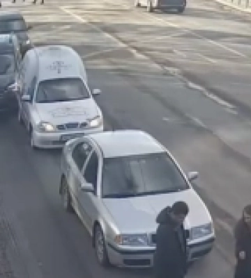 У Луцьку на одному місці сталося одразу дві аварії