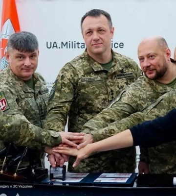 У Києві відбулося спецпогашення лімітованої поштової марки, присвяченої військовим