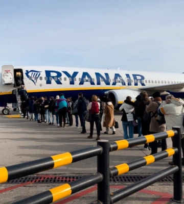 Ryanair готовится возобновить полеты в Украину, но есть одно условие