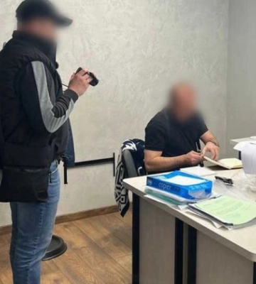В Днепре чиновника подозревают в растрате более 9 млн гривен на оборудовании для обороны