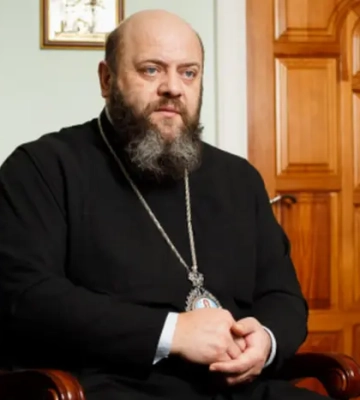 Митрополит ПЦУ, який розмістив фрески бізнесменів у Луцькому соборі, отримав догану Митрополит ПЦУ, який розмістив фрески бізнесменів у Луцькому соборі, отримав догану