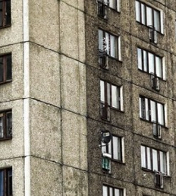 В Одессе из окна на 16-м этаже выпали мама с 5-летним ребенком