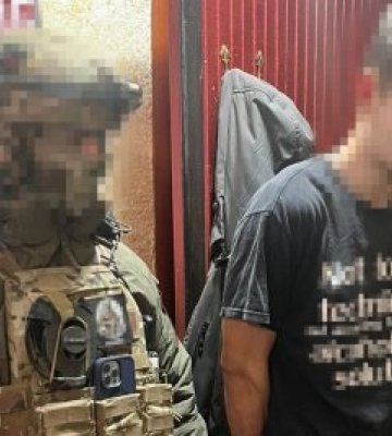 СБУ та Нацполіція протягом доби затримали агентів рф, які підірвали вибухівку біля ТЦК у Павлограді