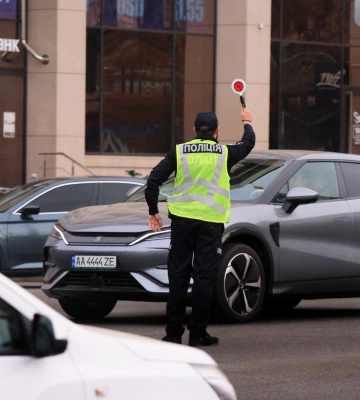 У Вараші чоловіка позбавили «прав» через позов ТЦК
