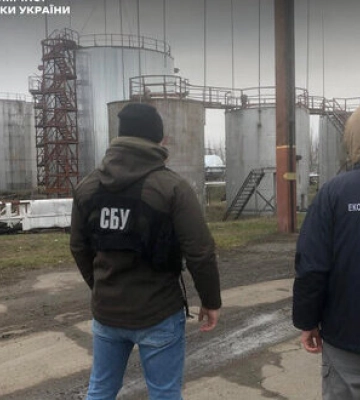 Изготавливали и сбывали фальсифицированное топливо: в Черкасской области изъято &quot;товара&quot; на 13,5 млн грн, - БЭБ. ФОТОрепортаж