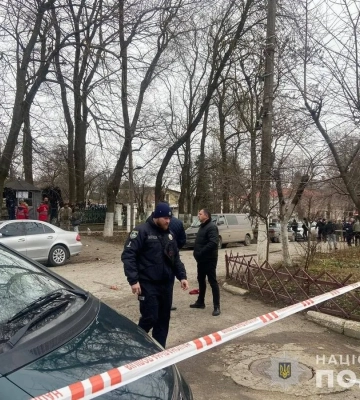В Каменце-Подольском прогремел взрыв возле ТЦК. Погибли и пострадали люди