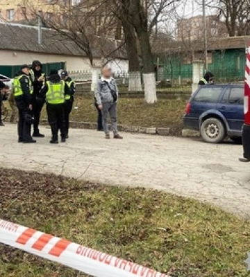 Біля будівлі ТЦК у Кам&#039;янці-Подільському стався вибух – є загиблий і поранені, – ЗМІ