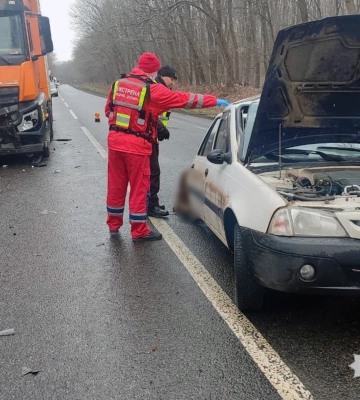 На Черкащині внаслідок тарану вантажівки та легковика, водій останнього загинув на місці ДТП