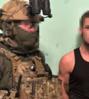 СБУ та Нацполіція протягом доби затримали агентів рф, які підірвали вибухівку біля ТЦК у Павлограді