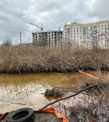 У Миколаєві зібрали вже 300 т олії: триває ліквідація наслідків обстрілу