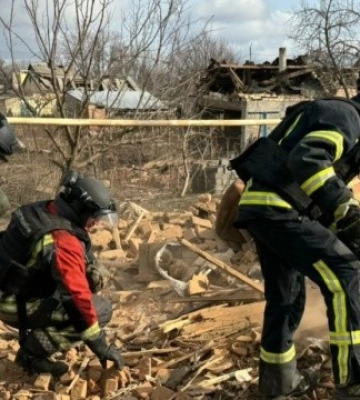Унаслідок вчорашнього авіаудару по Дружківці загинули двоє людей, ще двоє - поранені