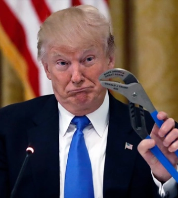 У США ініціюють процедуру імпічменту Дональда Трампа У США ініціюють процедуру імпічменту Дональда Трампа