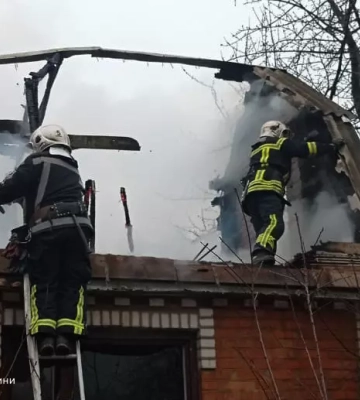 У Вінниці внаслідок пожежі в дачному будинку постраждав його власник, - ДСНС