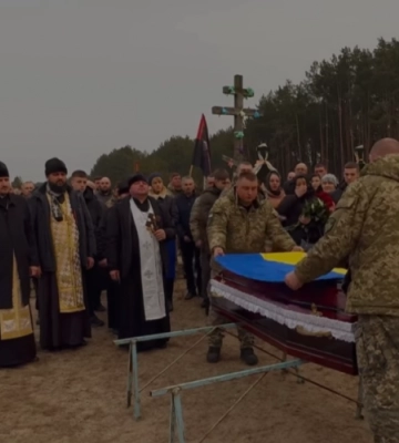 Загинув у бою на Харківщині: на Волині поховали Героя Анатолія Карпука