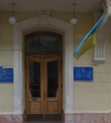 Двох митників з Львівщини підозрюють у зловживанні: деталі