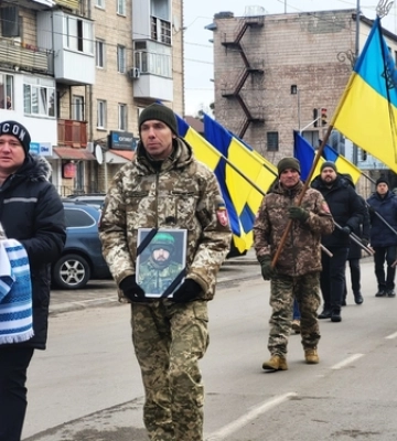 У Ковелі попрощалися із молодим воїном Андрієм Карацаєм 