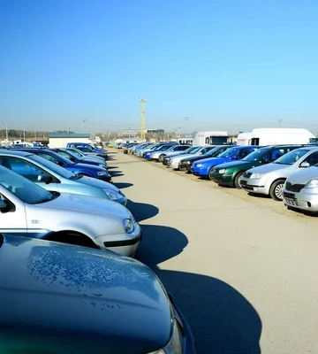 Середня ціна вживаного авто в Україні зросла до $6000: де найдорожчі