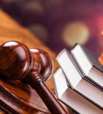 Верховна Рада Правосуддя відсторонила суддю Дніпропетровщини, викритого на хабарництві