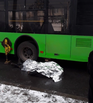 Смерть людини у Київському районі Харкова: поліція встановлює обставини