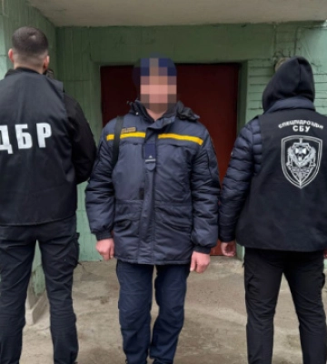 Співробітнику ДСНС на Сумщині повідомили про підозру у виправдовуванні збройної агресії РФ