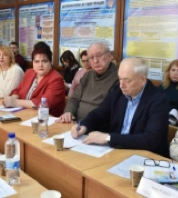 На Рівненщині відбулося засідання Тристоронньої ради: фокус на освіту і соціальний діалог