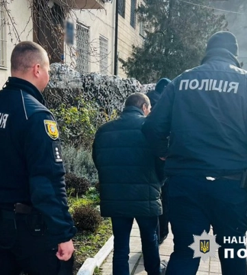 Житель Одеського району до смерті побив співмешканку через ревнощі