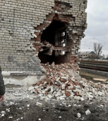 Росіяни за добу понад 3,2 тисячі разів били по Донеччині, є руйнування