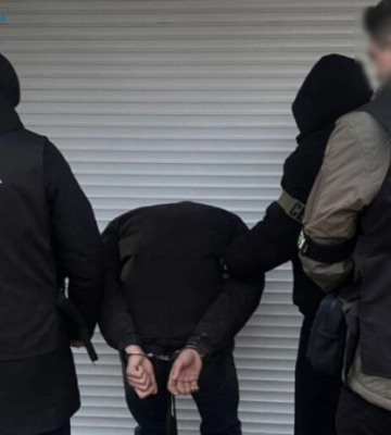 Хмельничанину повідомлено про підозру в держзраді