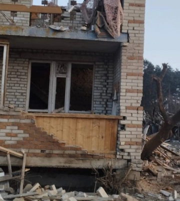 Кількість загиблих внаслідок авіаудару по Сумщині зросла до трьох