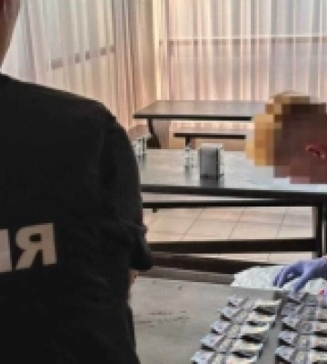 2800 доларів за вступ: на Рівненщині судять завідувача кафедри за хабар та сприяння ухиленню від мобілізації