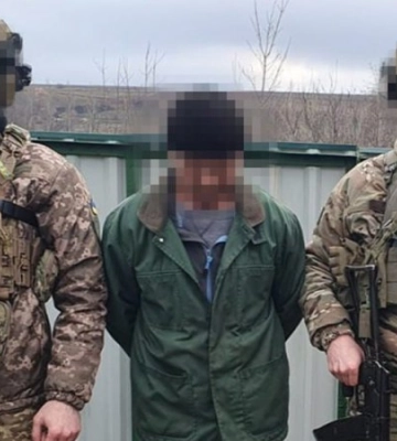 СБУ затримала зрадника, який наводив російські КАБи  на позиції захисників Краматорська